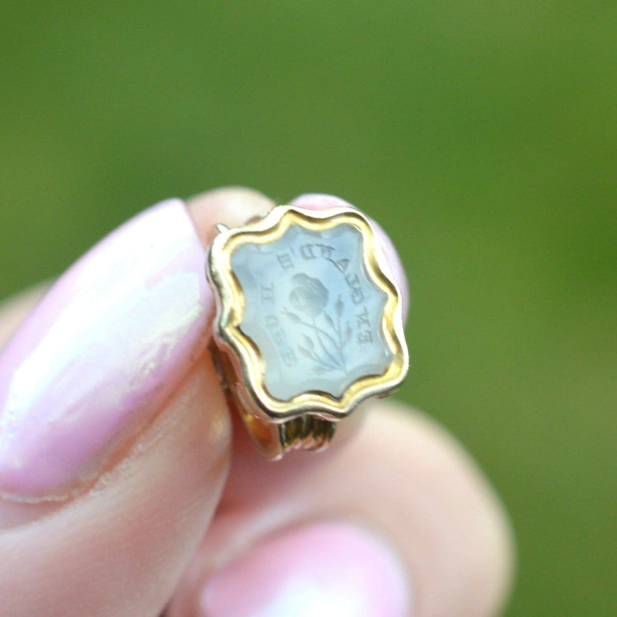 Early Victorian Gold Seal with Chalcedony Intaglio of "England's Hope"