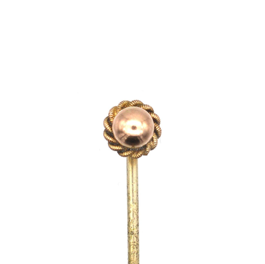 Victorian 9ct gold simple knot and ball tie pin, a classic accessory for colorful silk ties.